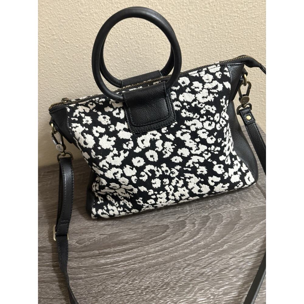 HOBO International Shiela Black & White Leopard Pattern Purse